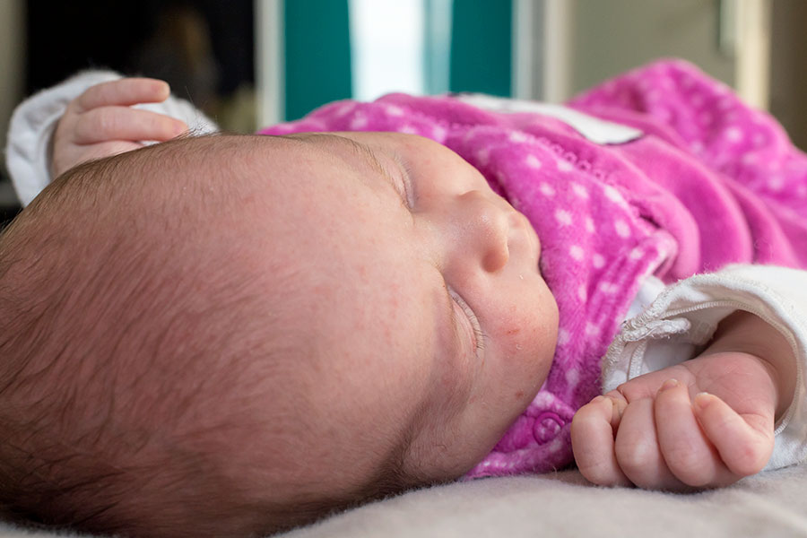 lifestyle newborn fotografie berkel baby