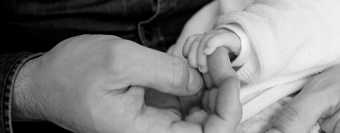 newborn fotograaf Delft babyhandjes