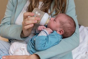 lifestyle newbornfotografie den haag fles
