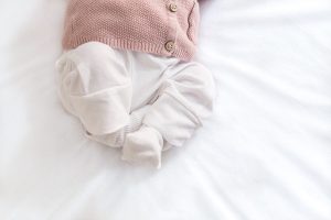lifestyle newbornfotograaf amsterdam babyvoetjes